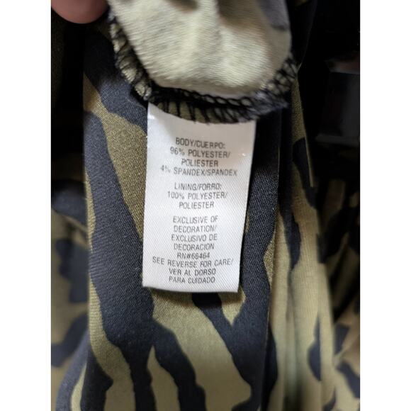 SANDRA DARREN Green Black Leopard Print Maxi Dress Sleeveless V Neck Size 6 - Picture 8 of 8